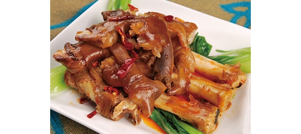 清真传统菜肴：胡辣羊蹄